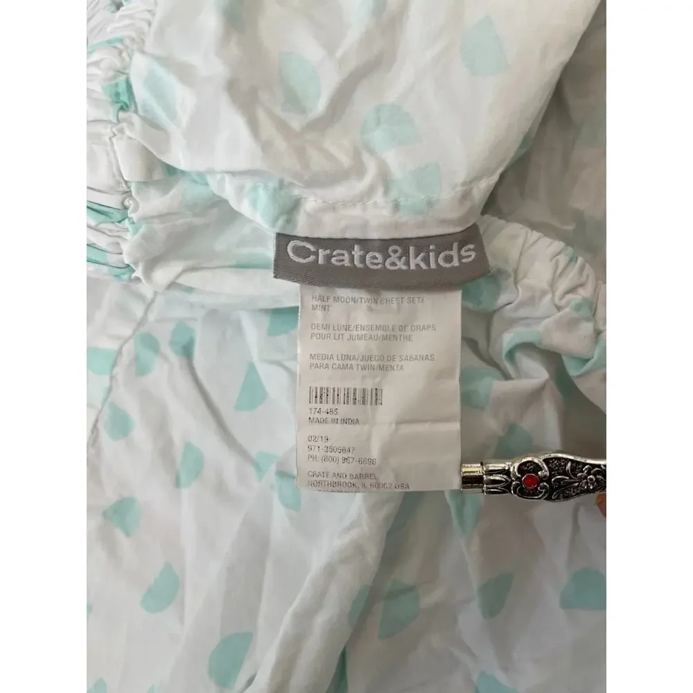 Crate & Barrel Kids Organic Cotton Twin Size Sheet Set Half Moon
